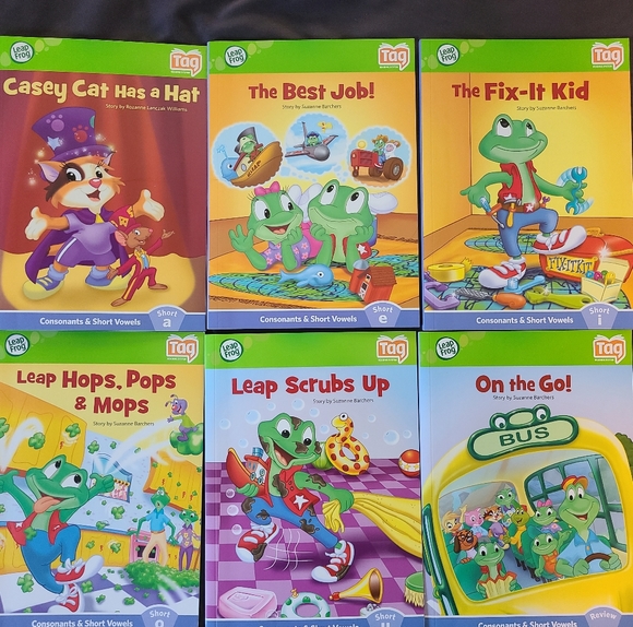 LeapFrog Tag Learn to Read Books- Set 1- Short Vowels (6 books + CD) - Picture 2 of 5